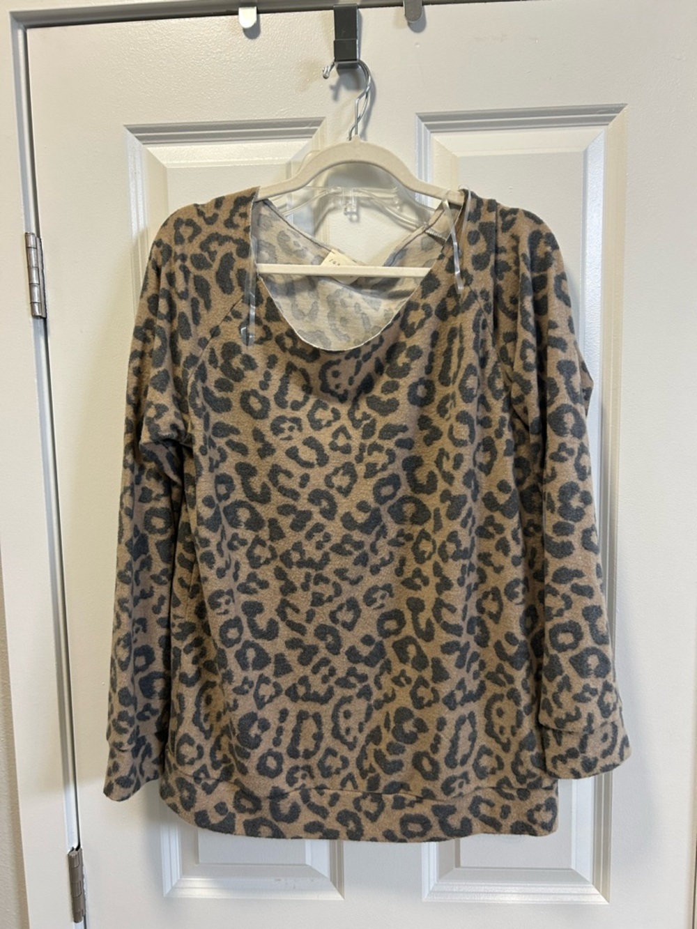 143 story animal, print soft sweatshirt